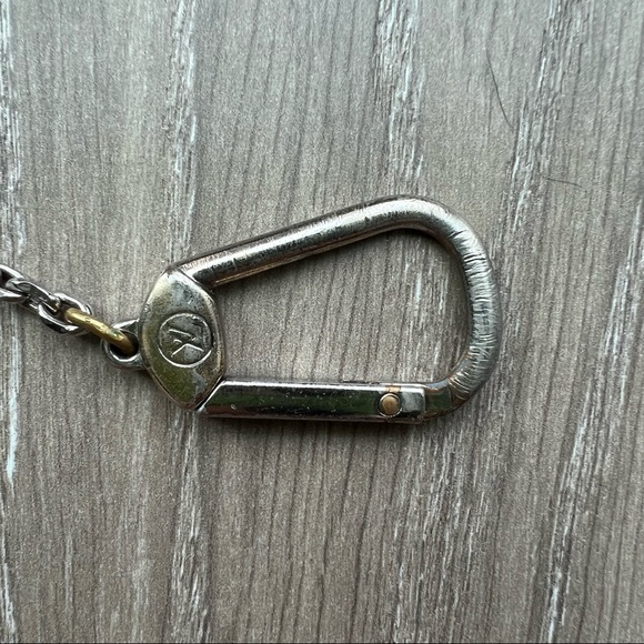 Louis Vuitton Black Epi Leather Key Pouch - Picture 11 of 15